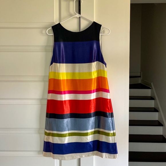 Alice & Olivia by Stacey Bendet Bold MultiStripe Sleeveless Shift Dress ~Size 10 - Picture 10 of 10